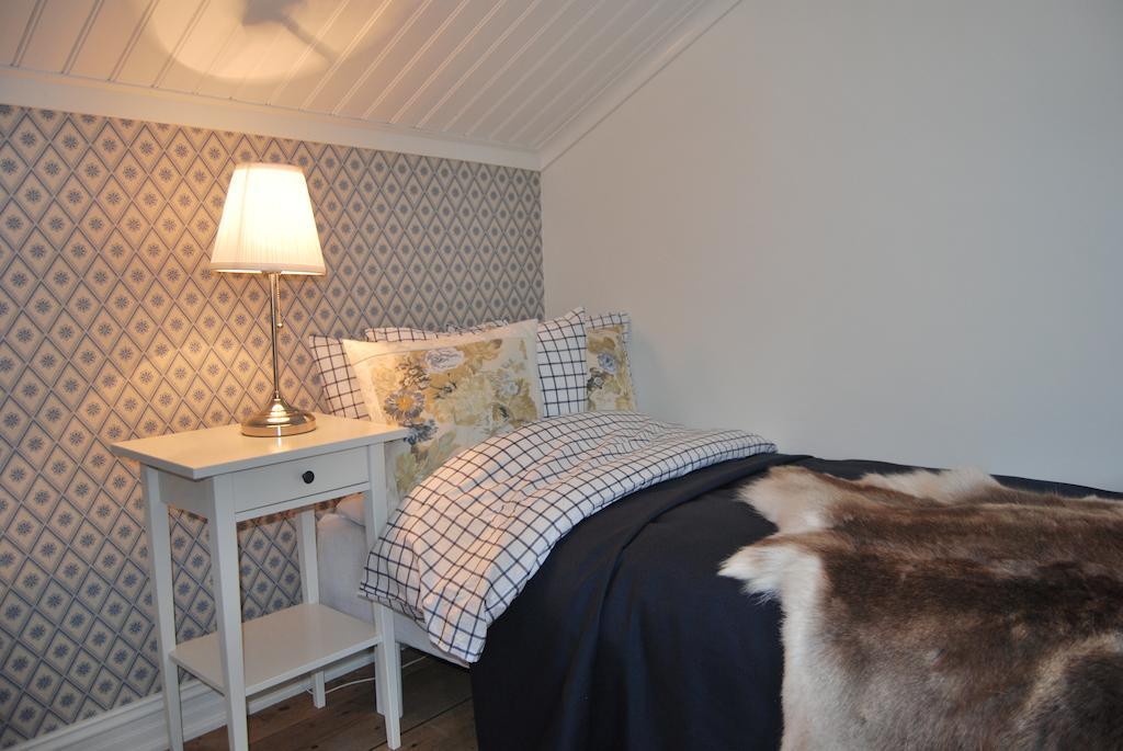 Våffelcafé Bed&Breakfast Dannäs Habitación foto